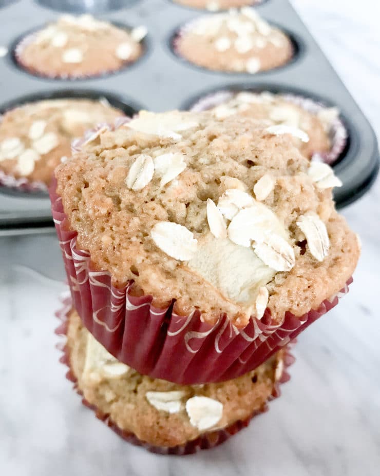These delicious Paleo Apple Cinnamon Muffins are the perfect way to start the day. They are a quick, grab and go breakfast recipe for busy weekday mornings but tasty enough as part of a weekend brunch. These muffins are sure to be a big hit! #paleobreakfast #paleomuffin #applemuffin #paleorecipe #applerecipe