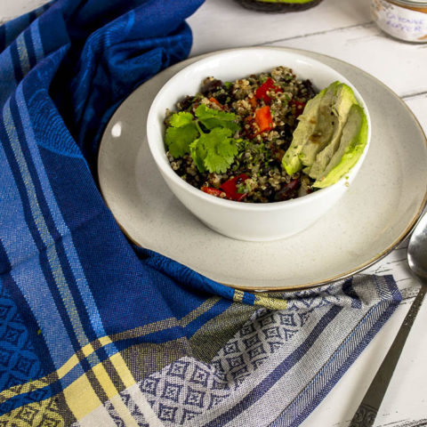 Black Bean Spicy Lime Quinoa Salad 0669 - Let’s go keen-wah crazy with this tasty round-up of easy quinoa salad recipes to take to your next potluck! These delicious quinoa salad recipes are gloriously gluten-free with lots of vegetarian options too.