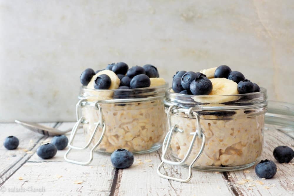 Blueberry Banana Overnight Oats - overnight oats 3 Blueberry Banana Overnight Oats – simplify your breakfast with this easy overnight oats recipe in a jar.