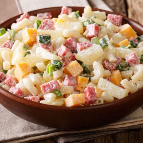 HawaiianSalad - March brings a lively mix of fresh fruits and vegetables that light up your plate with bold flavors and crisp textures. Celebrate March with these 17 early spring salads that prove healthy eating can be fun, flavorful, and budget-friendly.