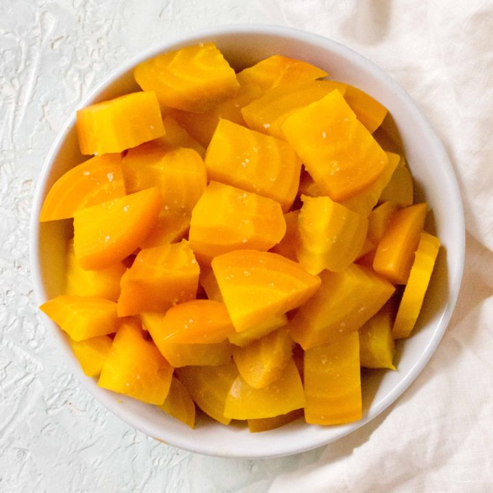 instant pot beets 4 - Easy Instant Pot recipes that are simple & delicious! From soups, to main dishes, and even how to make dessert in this pressure cooker. Your family will love all of these easy instant pot recipes!