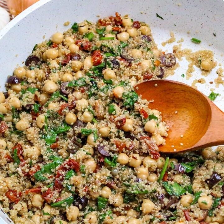 Mediterranean Quinoa Salad Recipe 20 - March brings a lively mix of fresh fruits and vegetables that light up your plate with bold flavors and crisp textures. Celebrate March with these 17 early spring salads that prove healthy eating can be fun, flavorful, and budget-friendly.