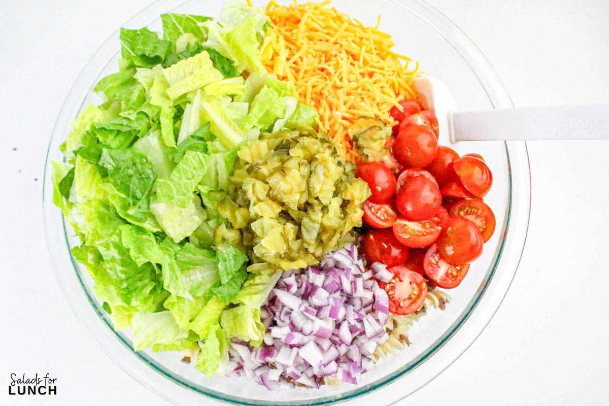 Cheeseburger Pasta Salad - Cheeseburger Pasta Salad Recipe 10 Cheeseburger Pasta Salad Recipe 10 - Move over boring potato salad—there’s a new dish in town and it tastes just like your favorite cheeseburger! This cheeseburger pasta salad is everything you love about a juicy burger all mixed up into a creamy, crave-worthy pasta salad.