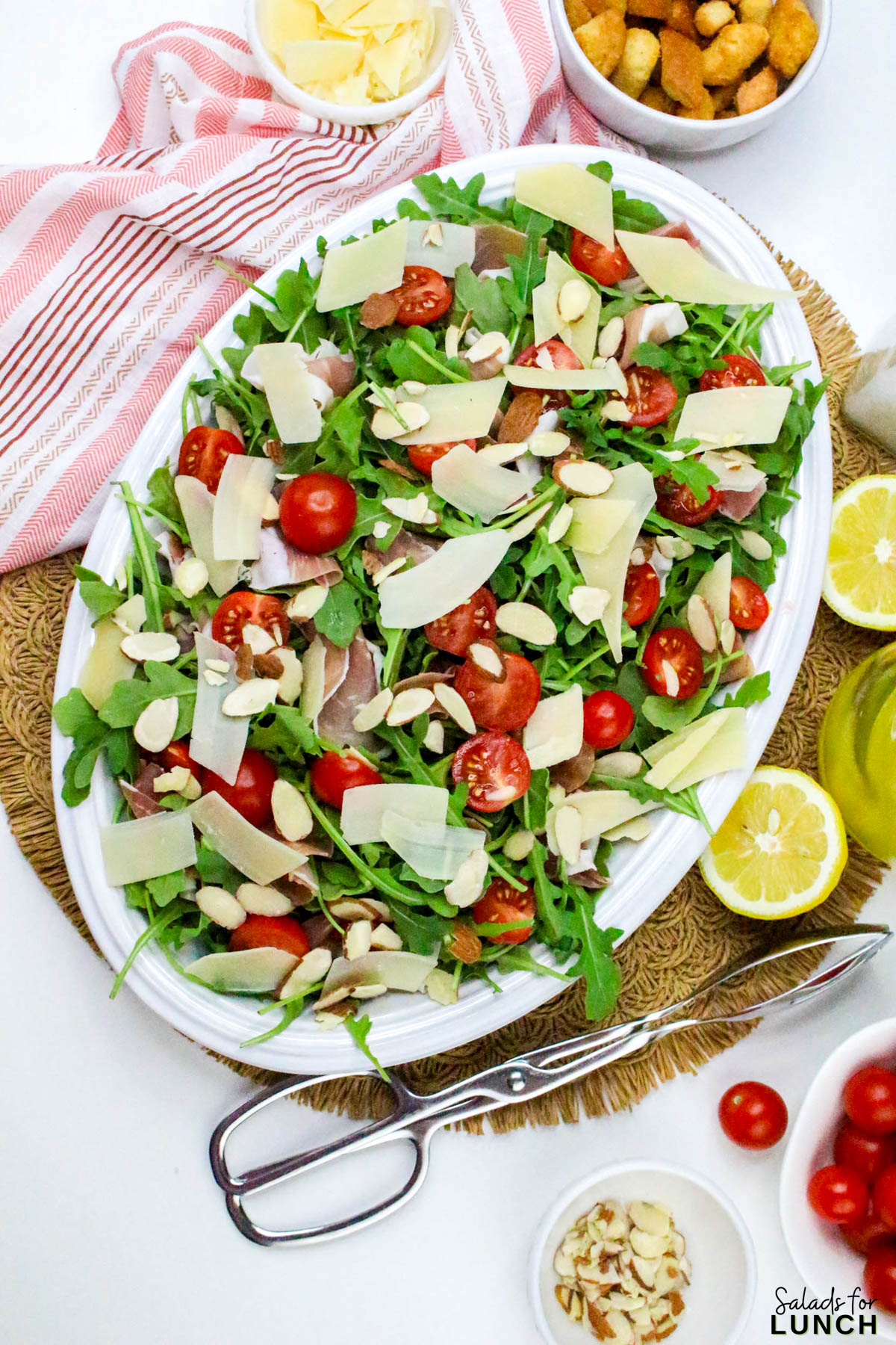 Arugula Salad with Prosciutto and Parmesan And Lemon Vinaigrette - Arugula Prusciutto Salad 15 Arugula Prusciutto Salad 15 - Try this healthy arugula salad with prosciutto, and parmesan, and a tangy lemon vinaigrette. So easy, so flavorful—your new favorite summer salad!