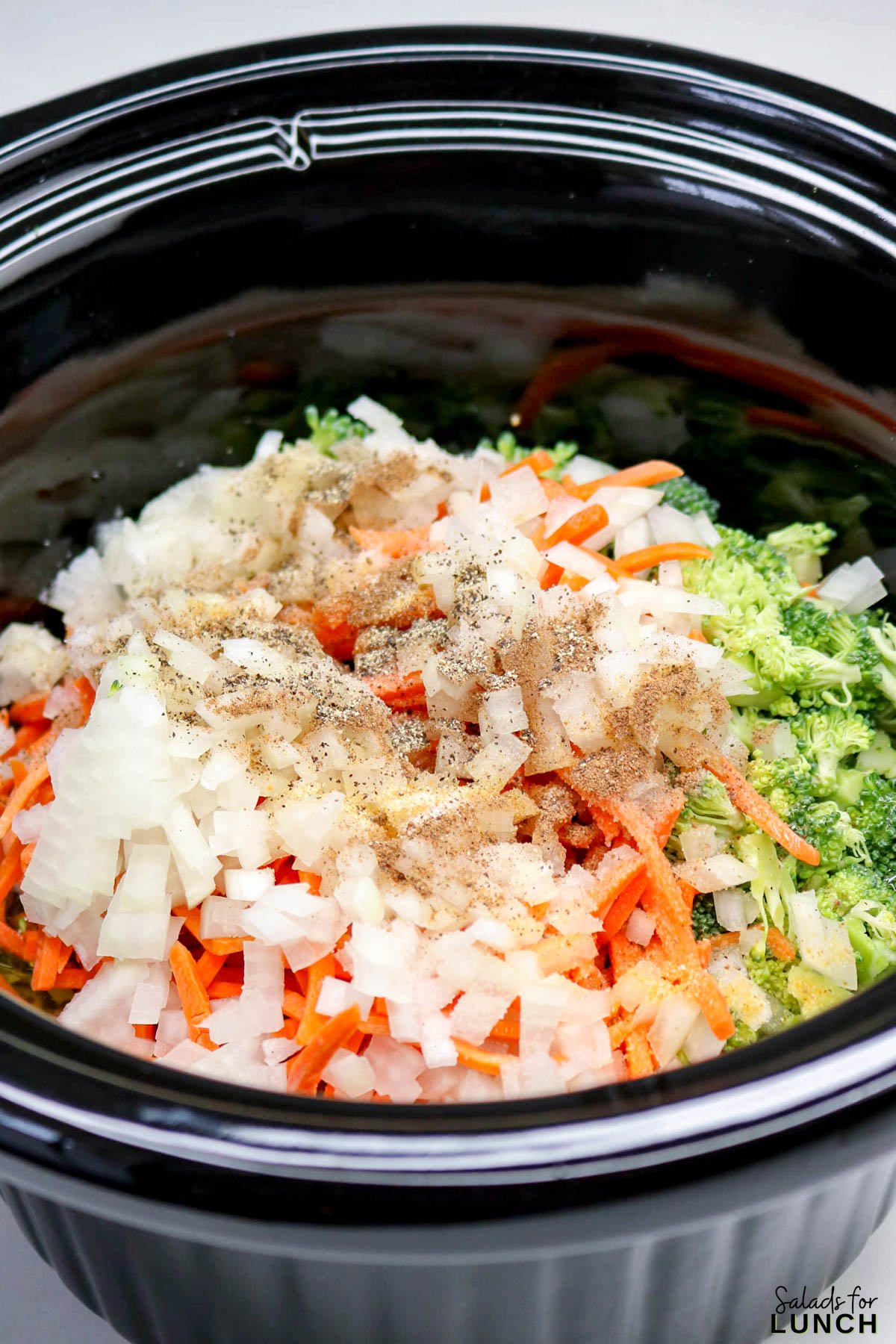 Easy Slow Cooker Broccoli Cheddar Soup - Slow Cooker Broccoli Cheddar Soup Recipe 4 Slow Cooker Broccoli Cheddar Soup Recipe 4 - A warm, cheesy bowl of comfort that practically cooks itself โ yes, please! This Healthy Broccoli Cheddar Soup is creamy, cozy, and full of flavor. Itโs one of those meals that fills your kitchen with the most amazing aroma while the slow cooker does all the heavy lifting. Perfect for chilly nights, this Broccoli Cheddar Soup Slow Cooker recipe tastes like your favorite cafรฉ version (hello, Copycat Panera Broccoli Cheddar Soup), but with a wholesome homemade twist.